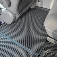 Автомобильные коврики EVA на Dodge Grand Caravan V (2007-2020) 2 ряд: кресла 1+1 убираются в пол