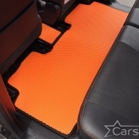 Двухслойные коврики EVA на Toyota Sienta II пр.руль (2015->)